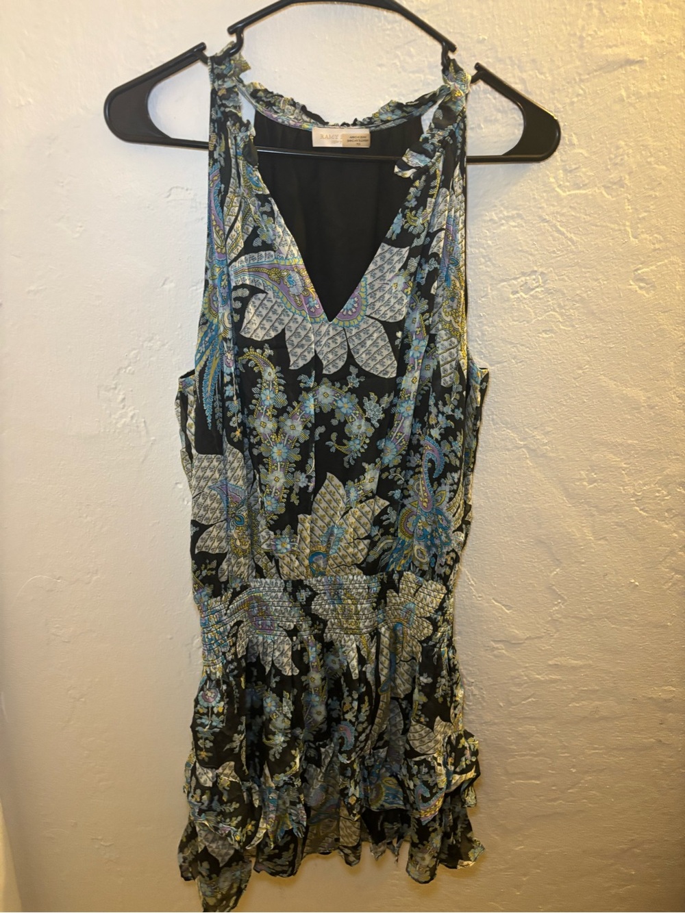 Lightweight Black & Blue Paisley V-Neck Summer Dress
